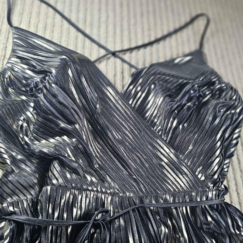 Women's Metallic Black and Gold Pleated Maxi Dress - Picture 3 of 10